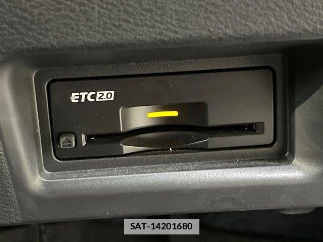 Nissan SERENA 2023-08 7788970-6