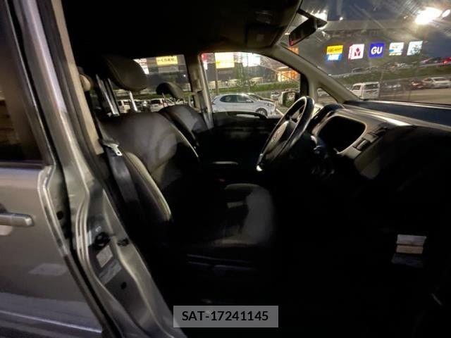 Nissan SERENA 2006-10 7788927-1