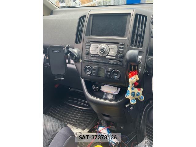 Nissan SERENA 2007-09 7788920-10