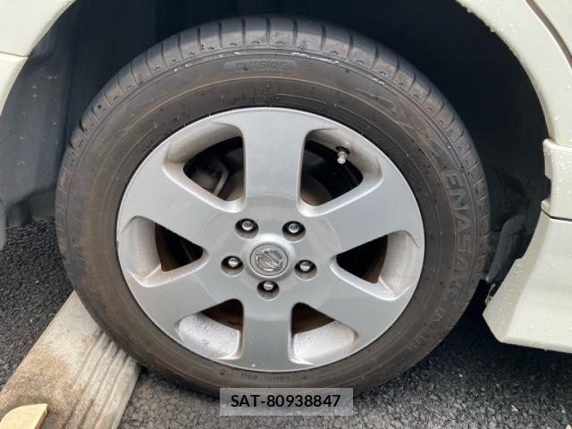 Nissan SERENA 2007-08 7788924-8
