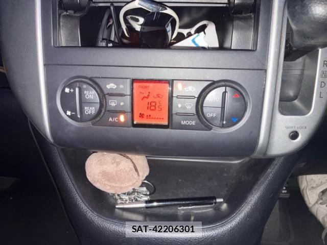 Nissan SERENA 2010-04 7879338-17