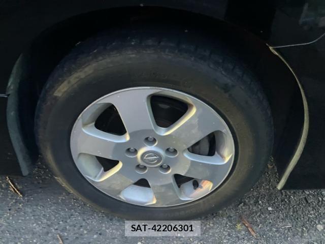 Nissan SERENA 2010-04 7879338-6
