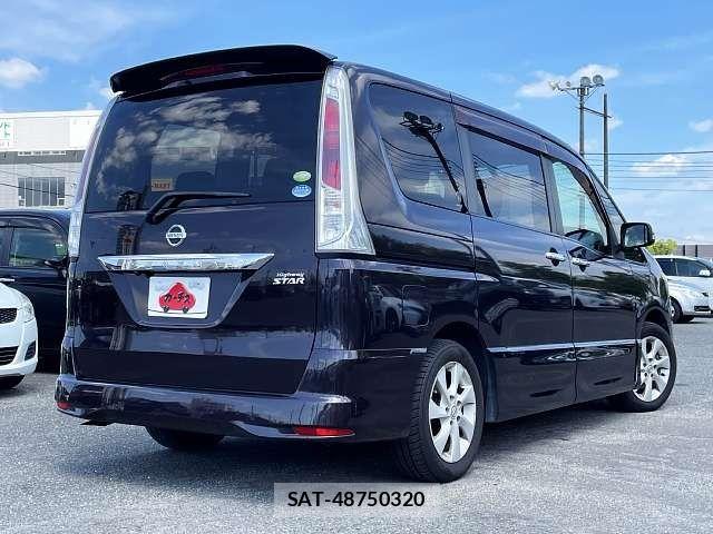 Nissan SERENA 2011-11 7879321-2