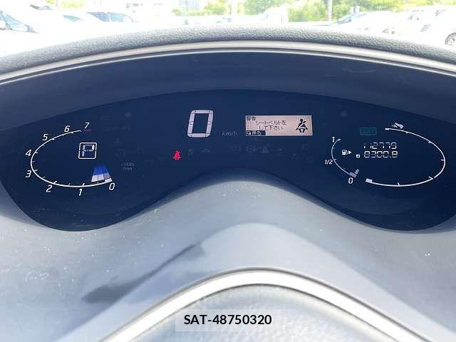 Nissan SERENA 2011-11 7879321-5