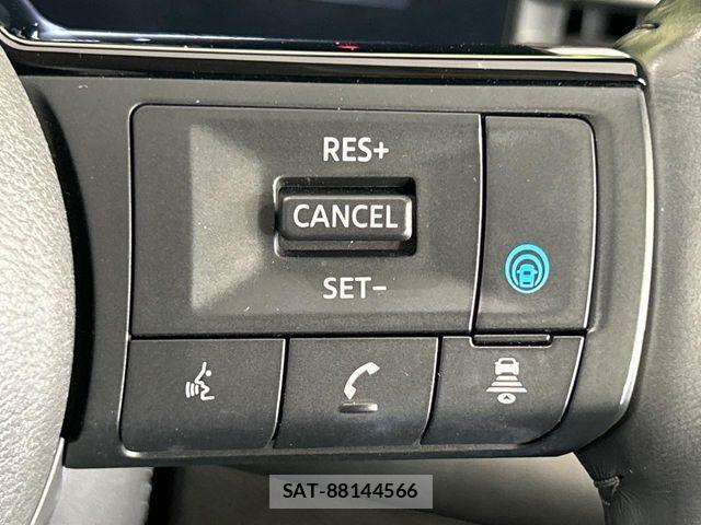Nissan SERENA 2023-12 7879292-4