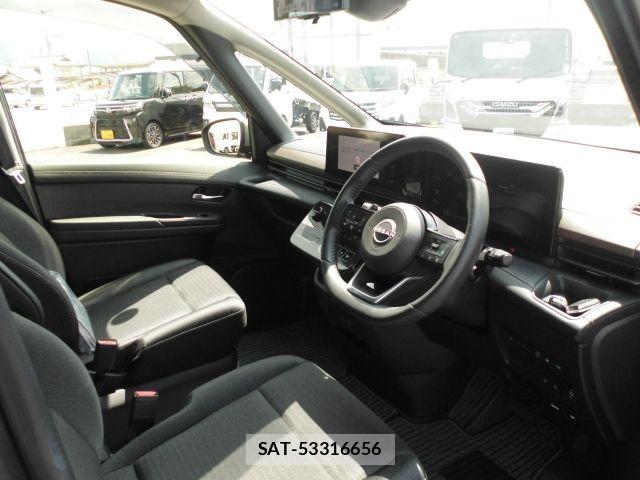 Nissan SERENA 2024-01 7879313-1