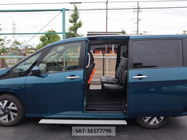 Nissan SERENA 2023-06 7879291-5