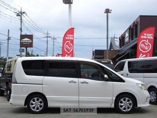 Nissan SERENA 2011-07 7879334-8