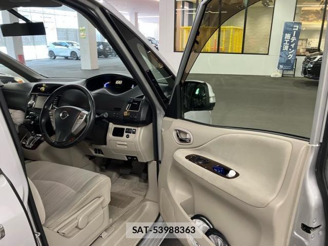 Nissan SERENA 2012-03 7879336-11