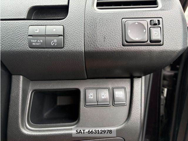 Nissan SERENA 2012-03 7879320-6