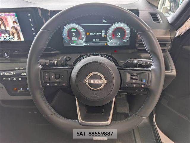 Nissan SERENA 2023-07 7879295-12