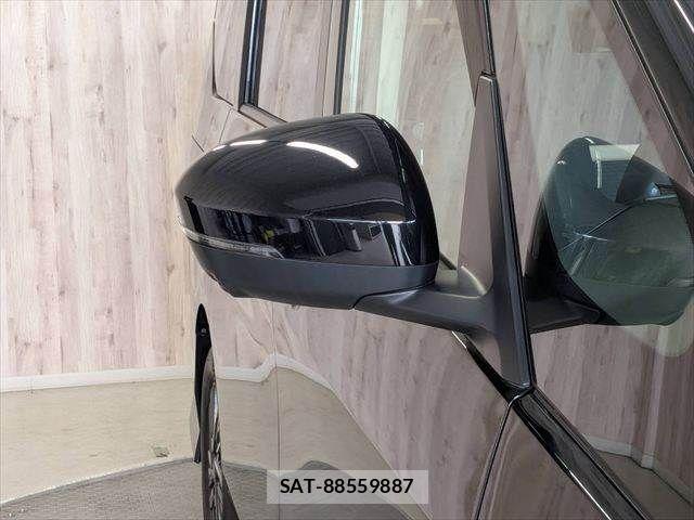 Nissan SERENA 2023-07 7879295-28