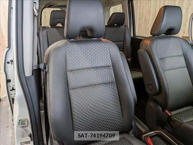 Nissan SERENA 2018-05 7879312-10