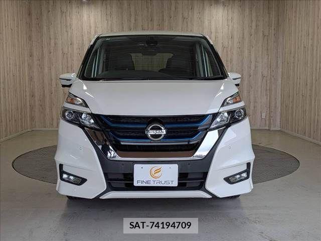 Nissan SERENA 2018-05 7879312-16