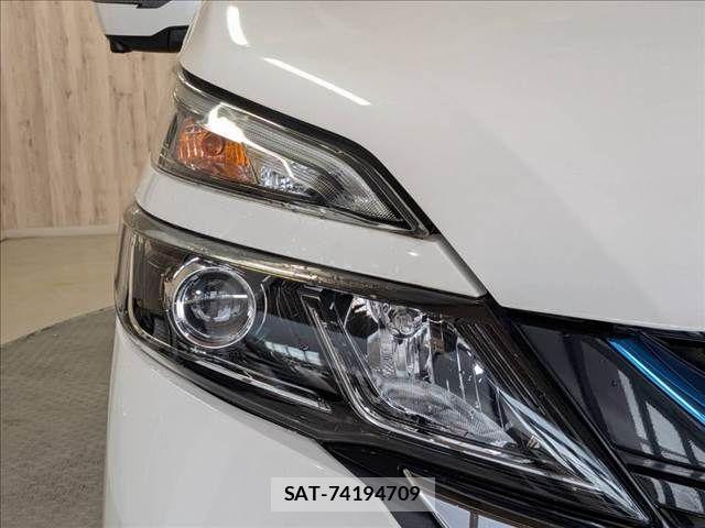 Nissan SERENA 2018-05 7879312-24
