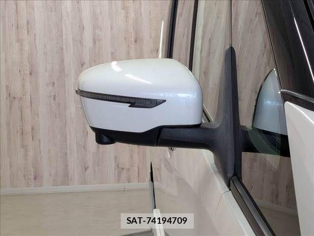 Nissan SERENA 2018-05 7879312-28