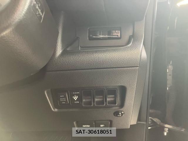 Nissan SERENA 2009-01 7879322-15