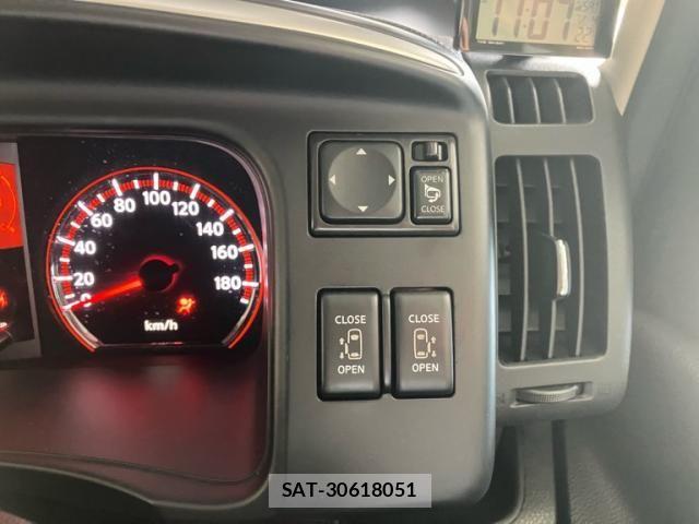 Nissan SERENA 2009-01 7879322-18