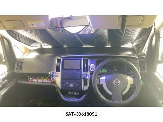 Nissan SERENA 2009-01 7879322-27