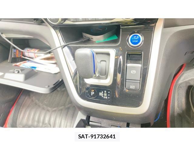Nissan SERENA 2018-04 7879318-12