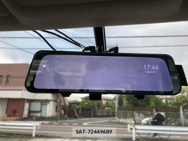 Nissan SERENA 2007-09 7879330-17
