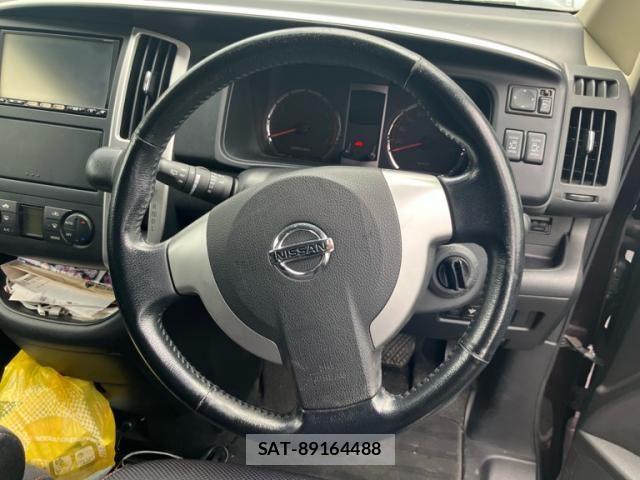 Nissan SERENA 2009-12 7879331-15