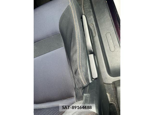 Nissan SERENA 2009-12 7879331-22