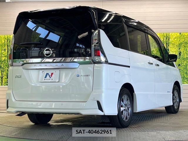 Nissan SERENA 2018-05 7879316-17