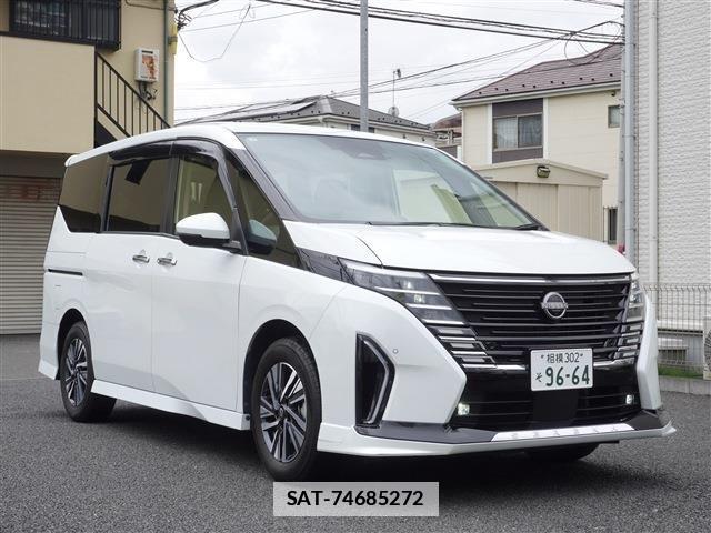Nissan SERENA 2023-03 7903354-1