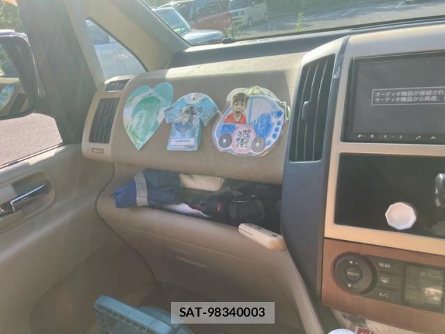 Nissan SERENA 2007-11 7903367-14