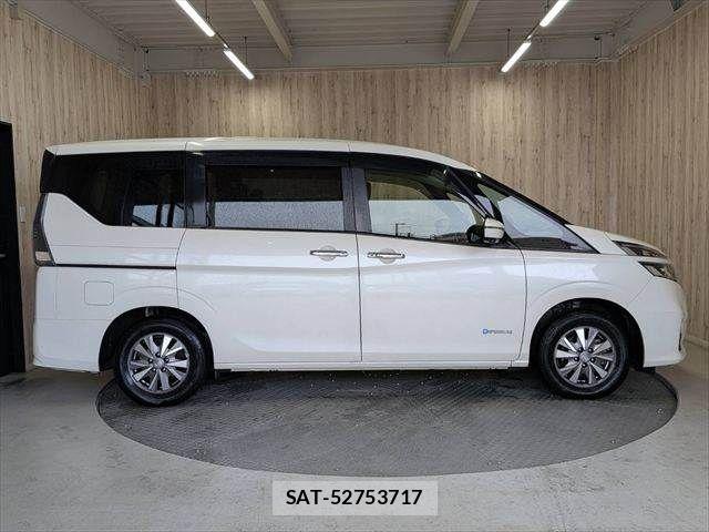 Nissan SERENA 2019-06 7903366-17