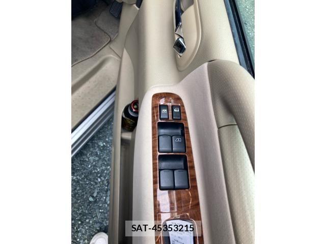 Nissan SERENA 2009-07 7963682-17