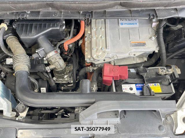 Nissan SERENA 2018-04 7963679-17