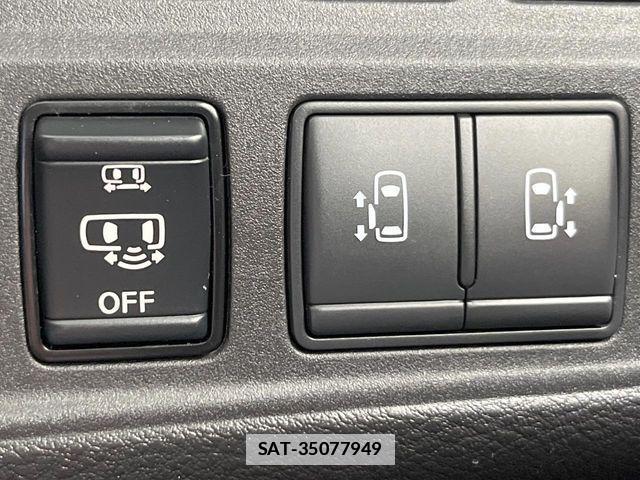 Nissan SERENA 2018-04 7963679-4