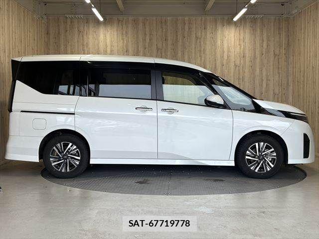 Nissan SERENA 2023-11 7963665-14