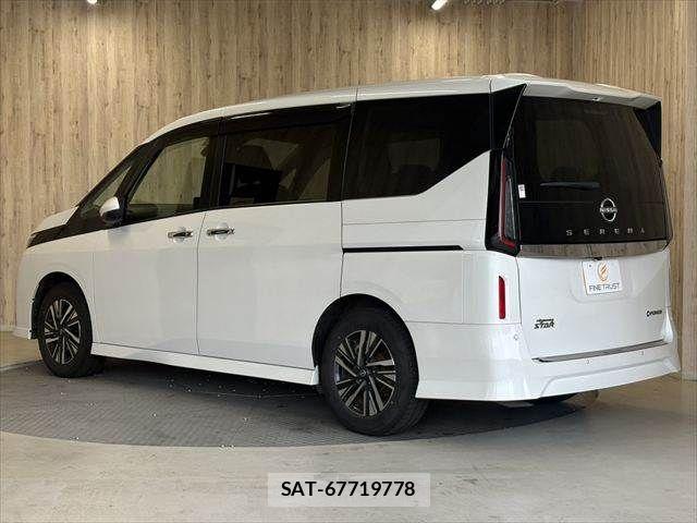Nissan SERENA 2023-11 7963665-17