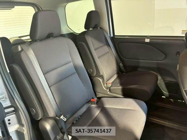 Nissan SERENA 2018-10 7963676-9