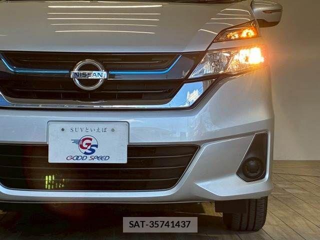 Nissan SERENA 2018-10 7963676-17