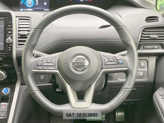 Nissan SERENA 2018-04 7963673-11
