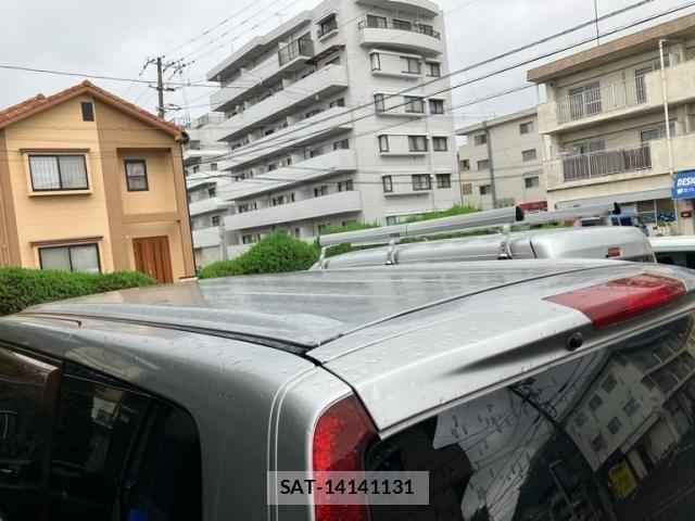 Nissan SERENA 2009-07 7963681-11