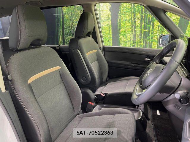 Nissan SERENA 2024-02 7963660-9