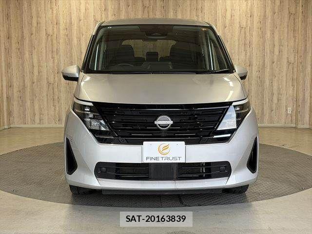Nissan SERENA 2023-06 7963675-14