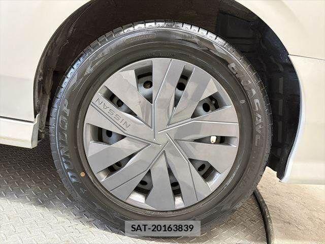 Nissan SERENA 2023-06 7963675-26