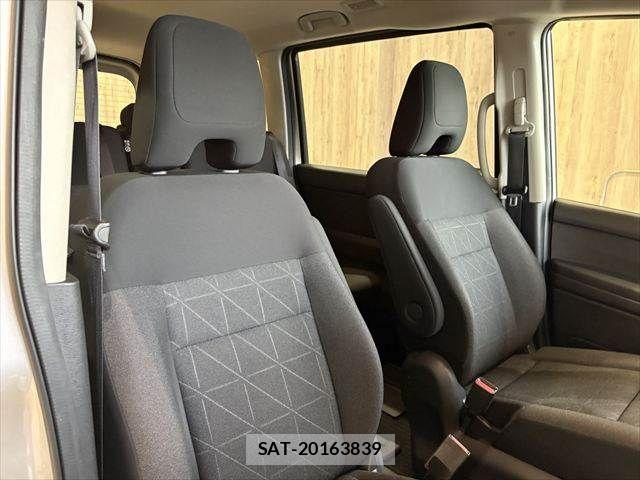 Nissan SERENA 2023-06 7963675-7