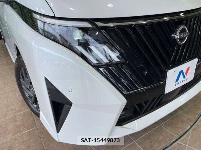Nissan SERENA 2026-04 7963658-12