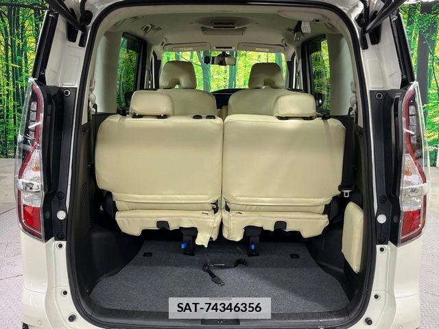 Nissan SERENA 2022-09 7980930-10