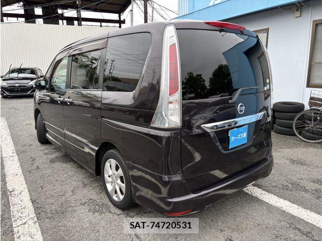 Nissan SERENA 2011-06 7980947-3