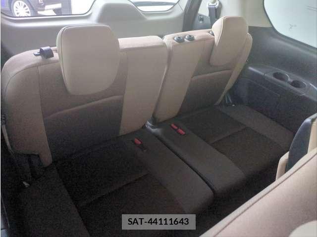 Nissan SERENA 2017-08 7980946-26