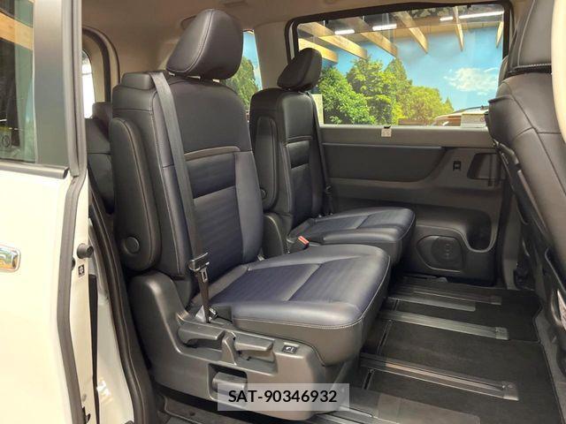 Nissan SERENA 2025-07 7980918-8
