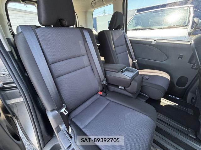 Nissan SERENA 2022-07 7980940-8